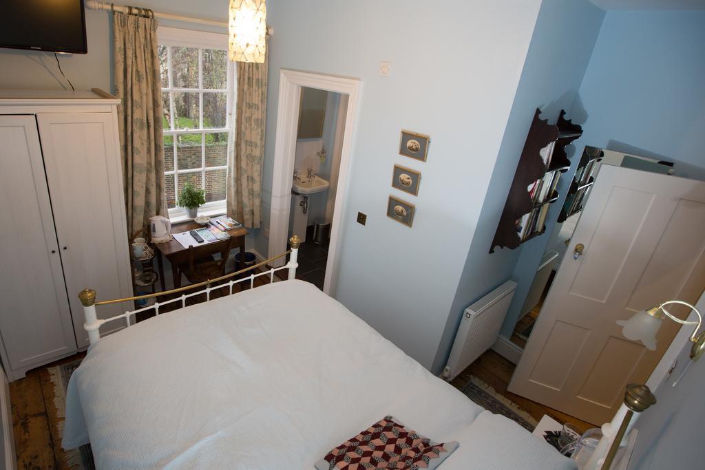 5 Chapel Street Bed And Breakfast CBG エクステリア 写真