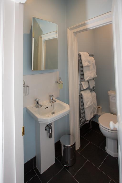 5 Chapel Street Bed And Breakfast CBG エクステリア 写真